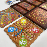 پک هشت بازی تخته نرد، شطرنج، منچ، دوز و ...